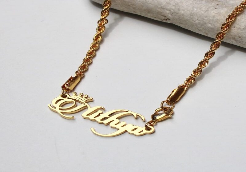 name pendant necklace