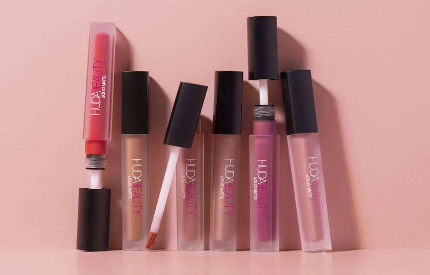 Huda Beauty lipstick